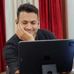 Satnam Sir, Expert Java Backend Trainer at Groot Academy Jaipur, teaching Core Java, Advanced Java, Spring Boot, Hibernate, REST APIs, Microservices, and Backend Development.
